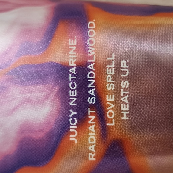 Brand New Victoria's Secret Fragrance Body Lotion - Picture 4 of 4